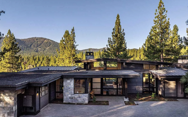 7340 Lahontan Drive Truckee, CA 96161